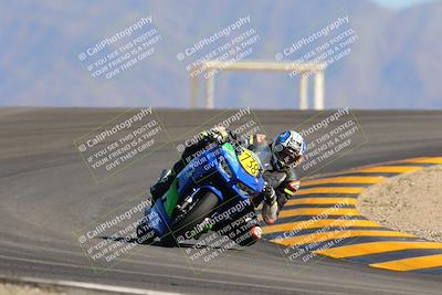 media/Oct-29-2022-CVMA (Sat) [[14c0aa3b66]]/Race 4 500 Supersport-350 Supersport/